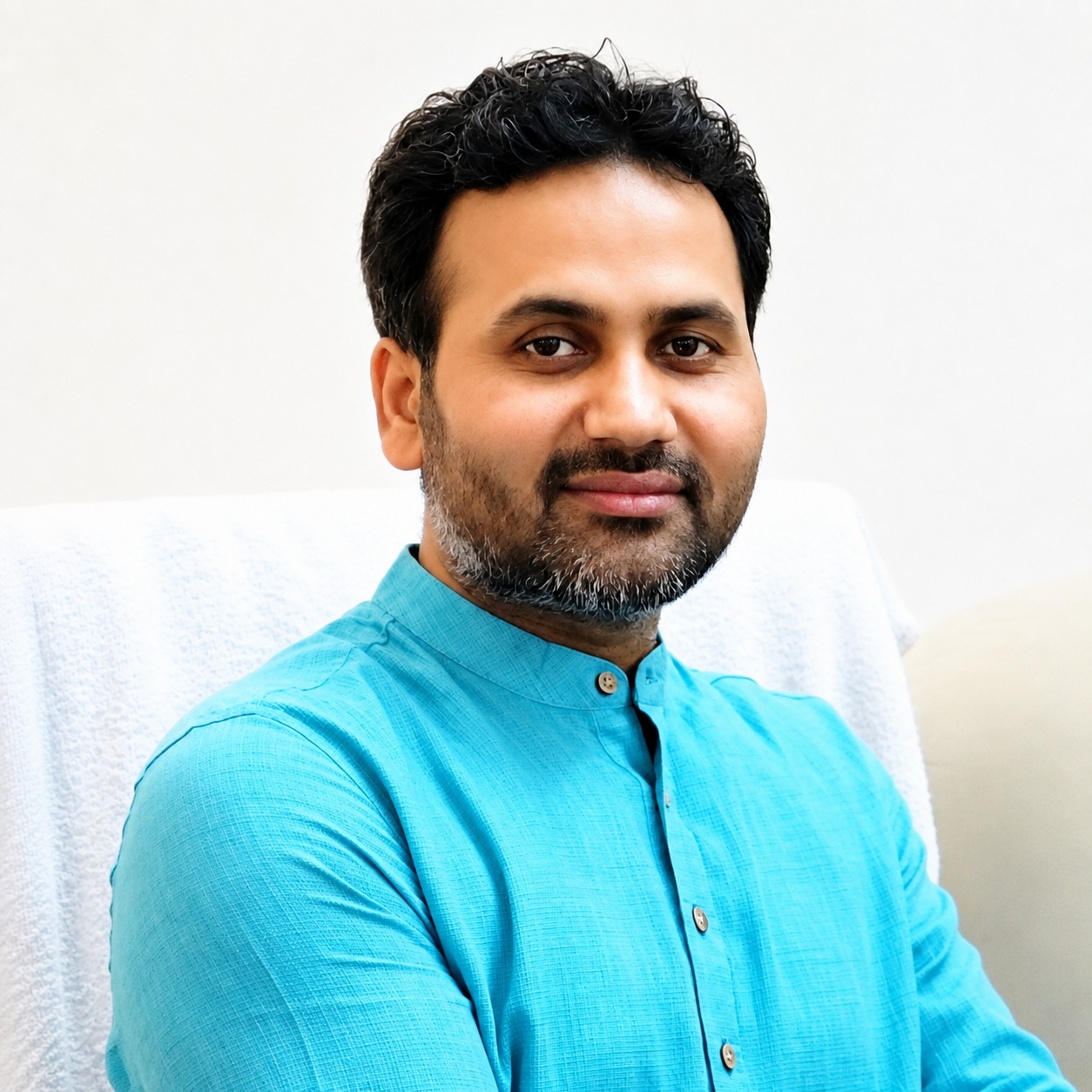 Manoj Singh Rajput - Hatha Yoga Teacher
